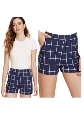 NWT Navy & White Windowpane Plaid Shorts Stretch Size Small S A18